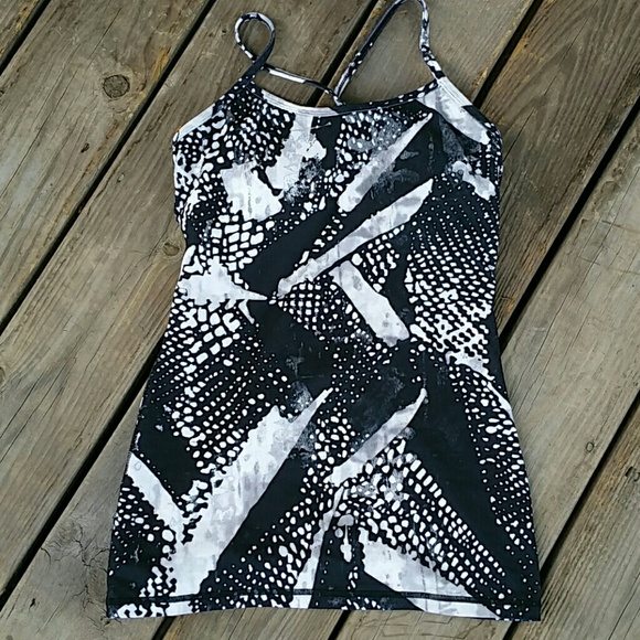 lululemon athletica Tops - Lululemon athletic tank